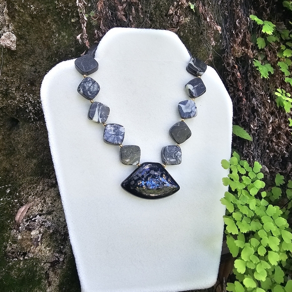 Jasper necklace with earrings with gold filled 14 k